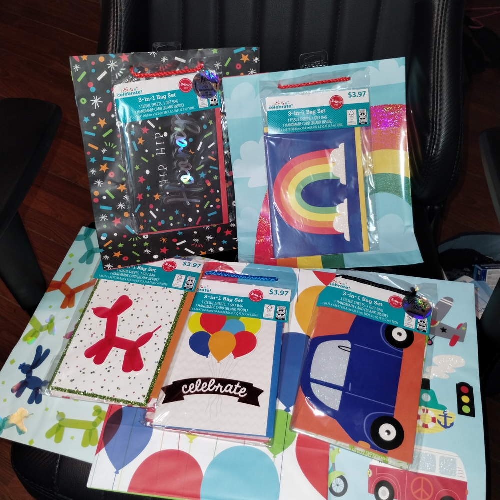 5  Gift Bag Sets Each  includes bag, tissue paper & Card